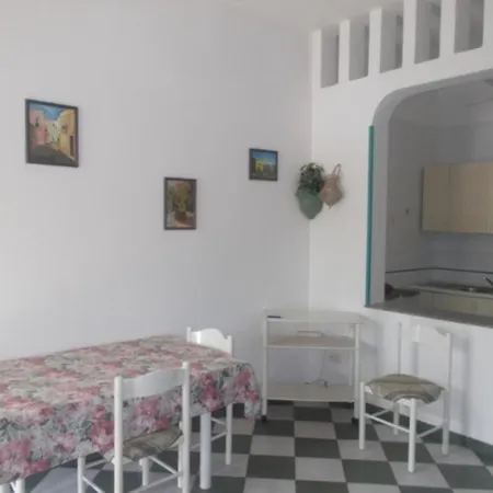Le Palme Baia By Nonsolomare Vacanze Srlu Holiday home *